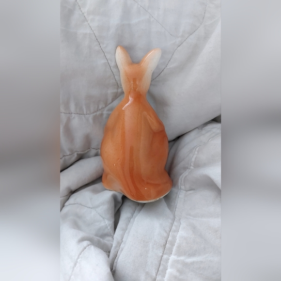 Vintage Kangaroo and Joey Salt and Pepper Shaker - Picture 5 of 6